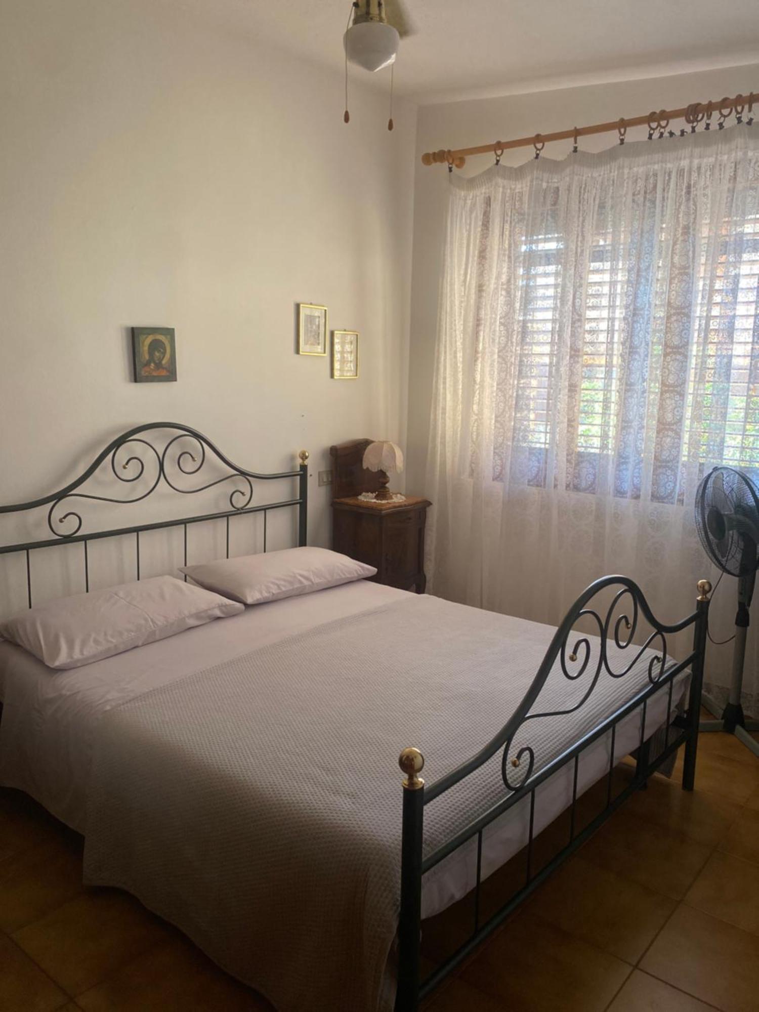 Appartamento Casa Mimma Solanas  Esterno foto